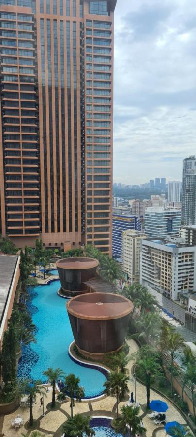 Raymond Suites At Berjaya Times Square Куала-Лумпур Экстерьер фото