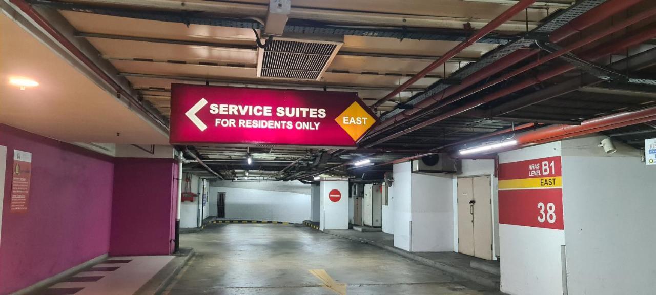 Raymond Suites At Berjaya Times Square Куала-Лумпур Экстерьер фото